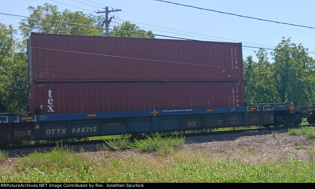 DTTX 888712A and two containers